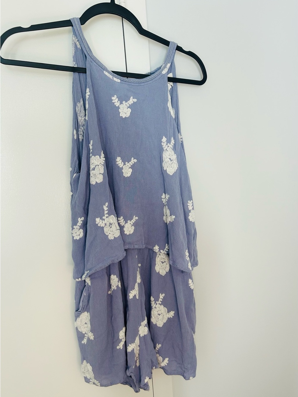Lost + Wander Light Lavender Embroidered Halter Top - Picture 3 of 10